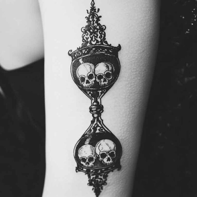 tatuagens de ampulhetas 14