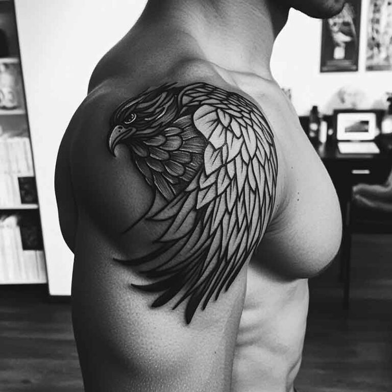 100+ Tatuagens Masculinas no Ombro: Ideias, Desenhos, Significados